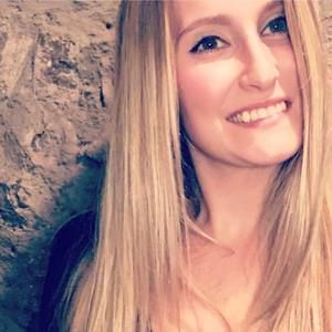 Meet your Posher, Dominika